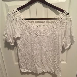 American Eagle white shirt