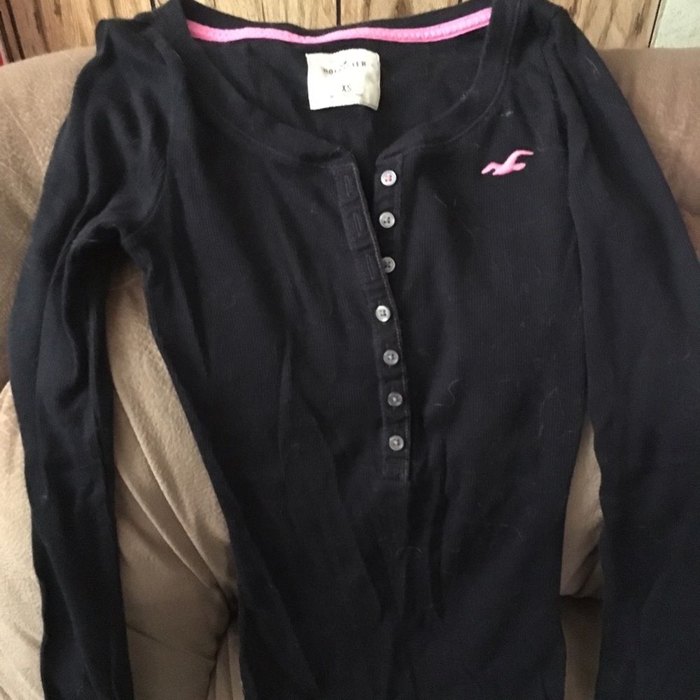 Hollister Henley