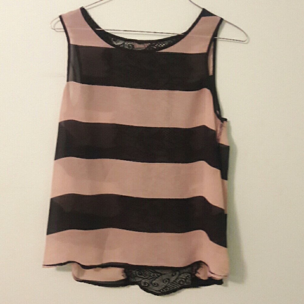 Cute black and tan striped top