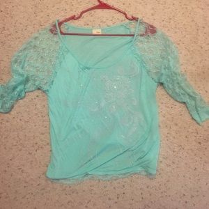 Daytrip 3/4 length shirt