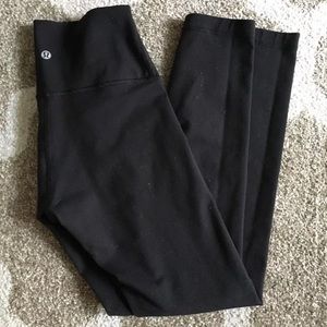 Lululemon High Times 7/8 Pant size 4