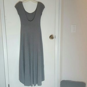 GAP maternity hi-low cap sleeve maxi dress