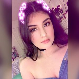 Meet your Posher, Kassandra