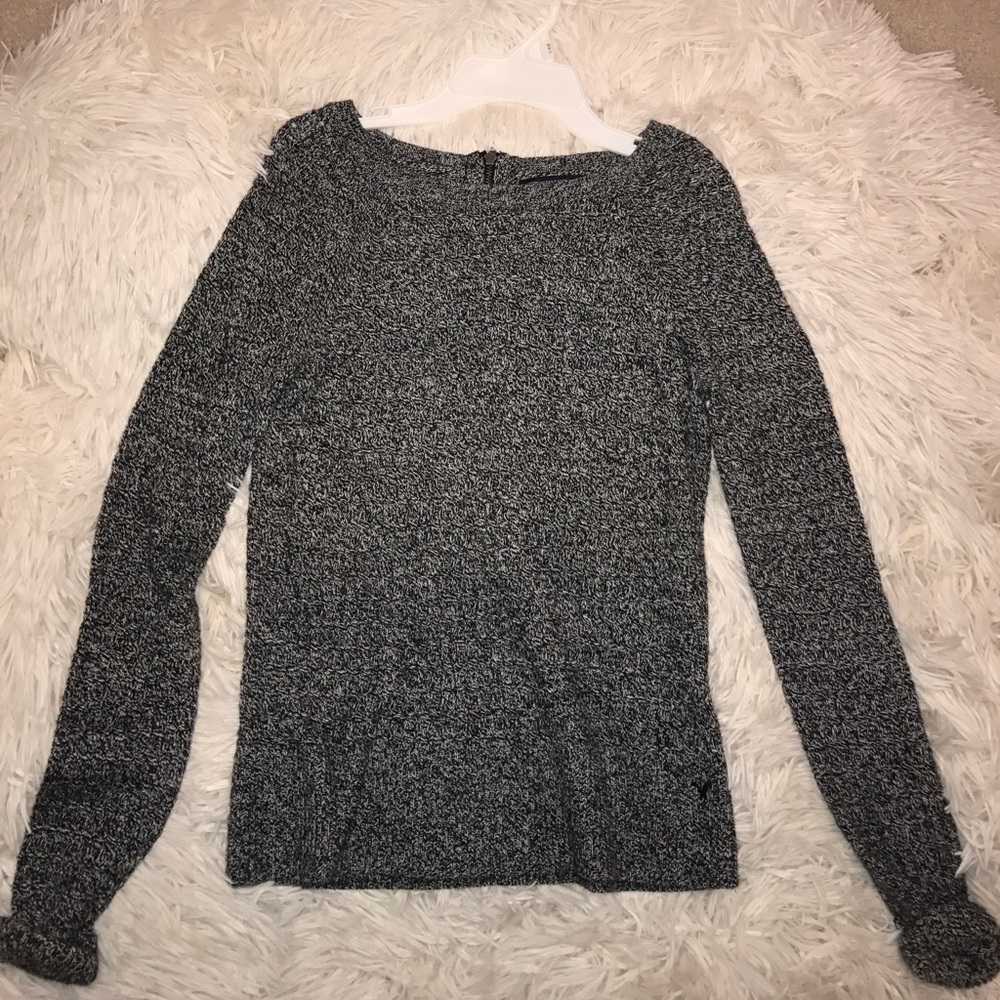 American Eagle sweater