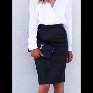 Black pencil skirt with zip Oasis