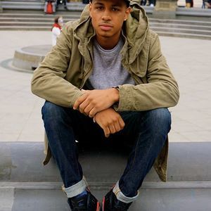 Meet your Posher, Akeem