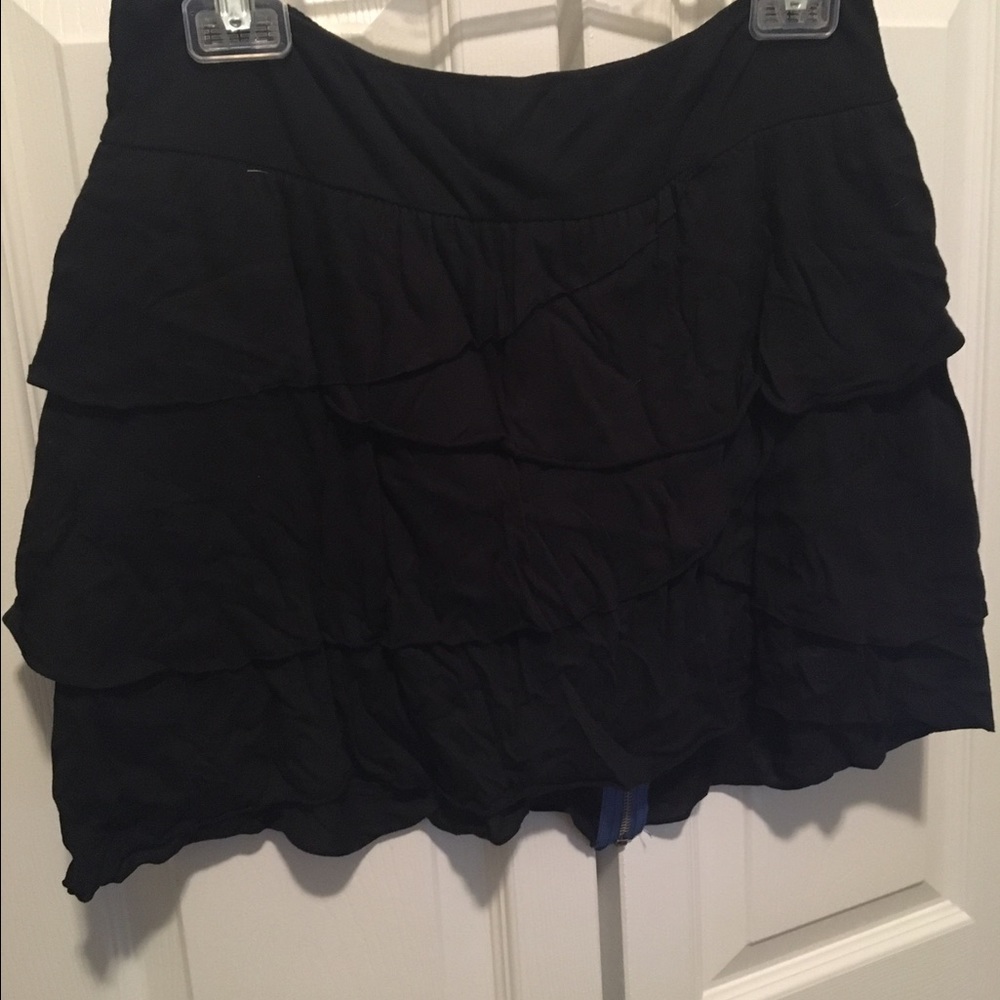 Roxy mini zip back skirt