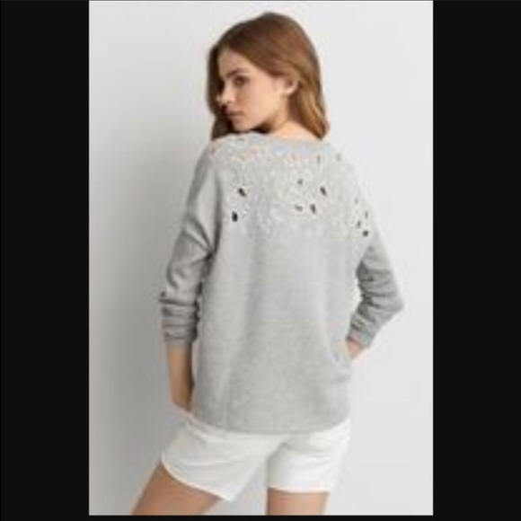 ❗️LAST 1 • SZ S❗️AE Cutout Sweatshirt - Picture 4 of 8