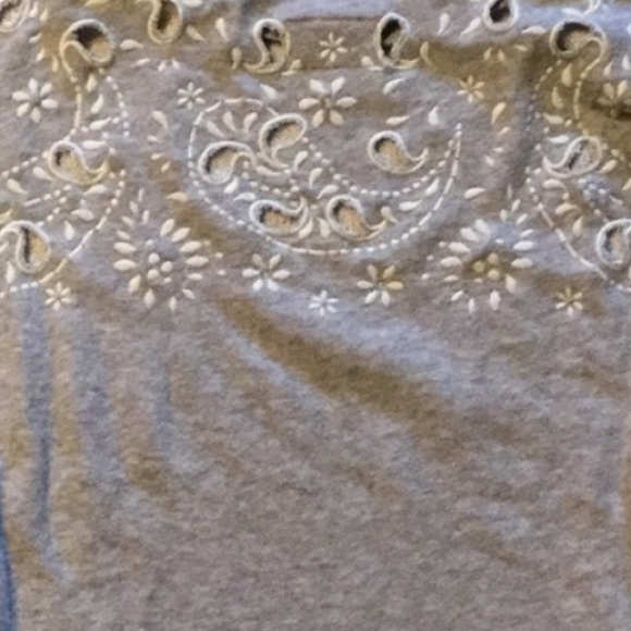 ❗️LAST 1 • SZ S❗️AE Cutout Sweatshirt - Picture 7 of 8