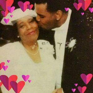 Meet your Posher, Gloriadean