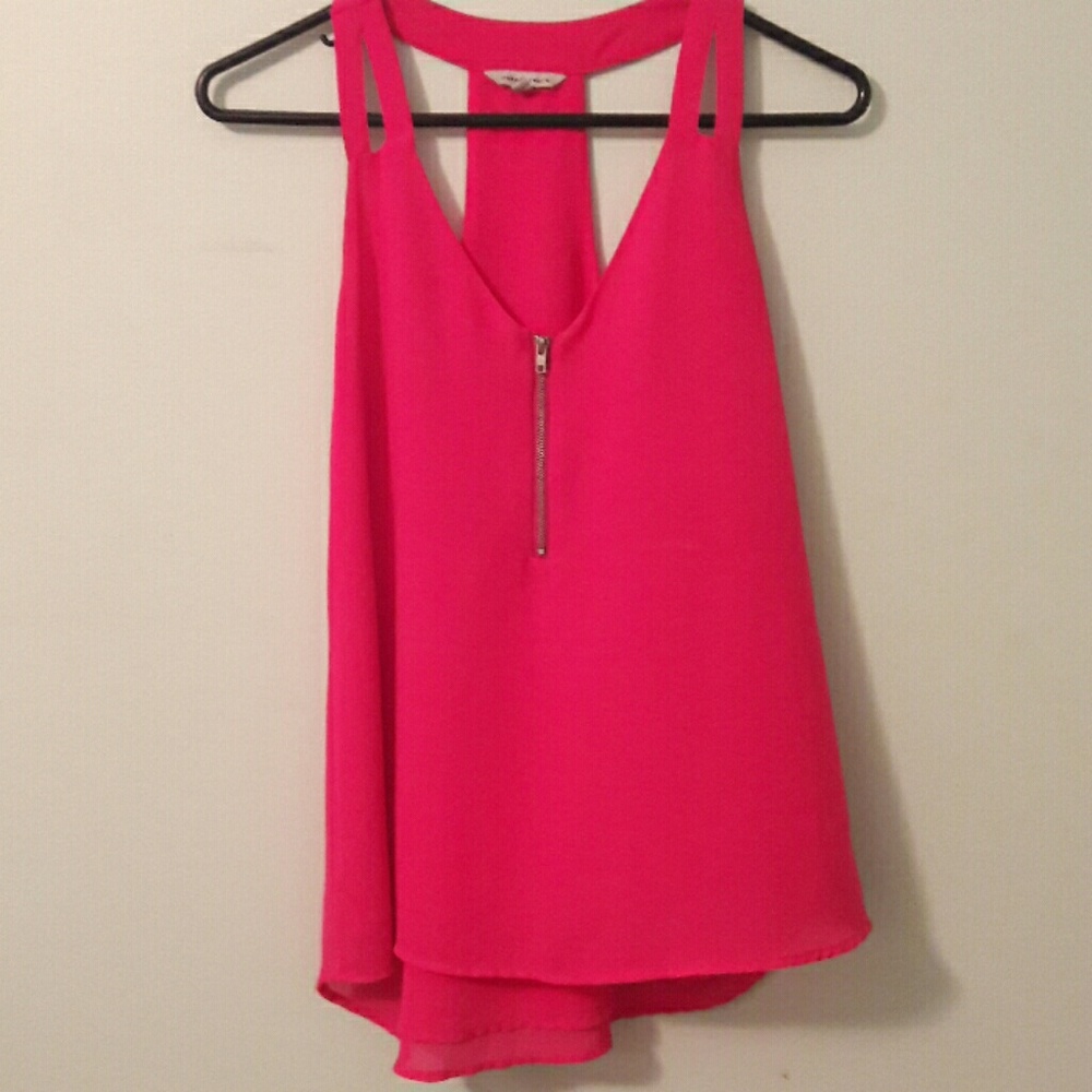 Hot pink top