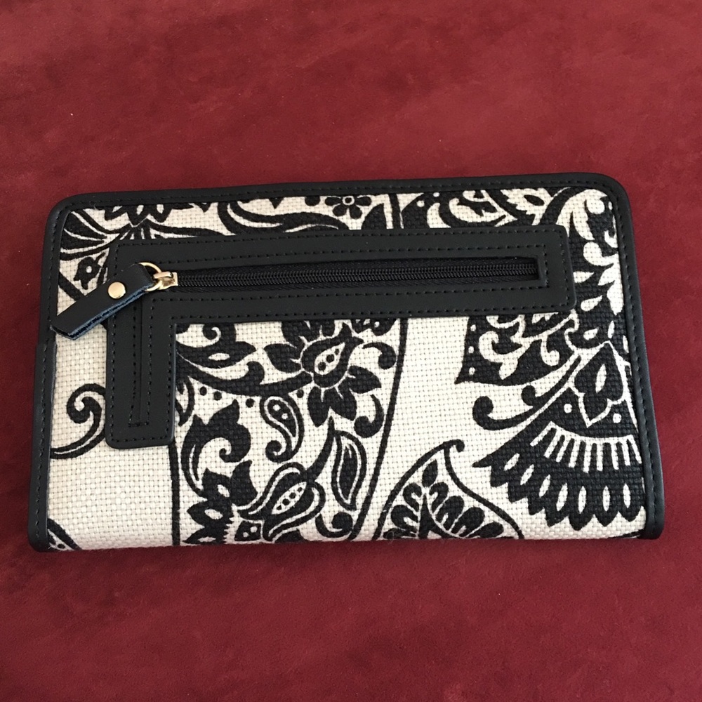 Patterned Travel Wallet - Picture 2 of 3