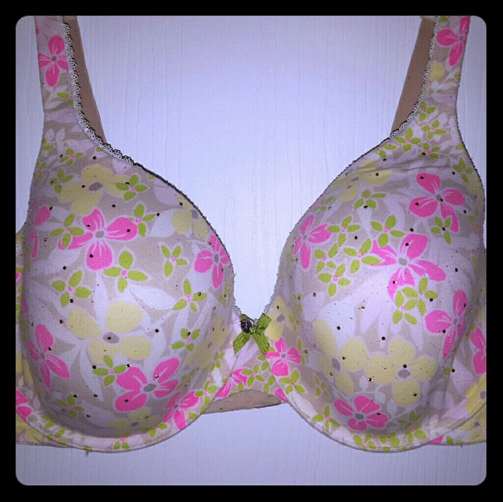 Victoria Secret bra