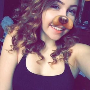 Meet your Posher, Alyssa