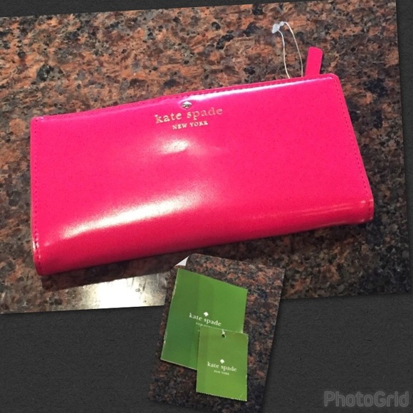 kate spade Handbags - 🌸SOLD🌸 NWT Kate Spade Large Pink Cameron Wallet