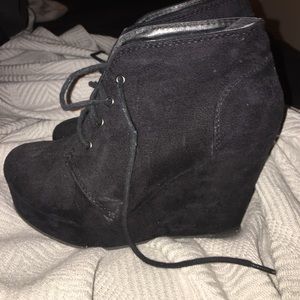 Ankle high boots