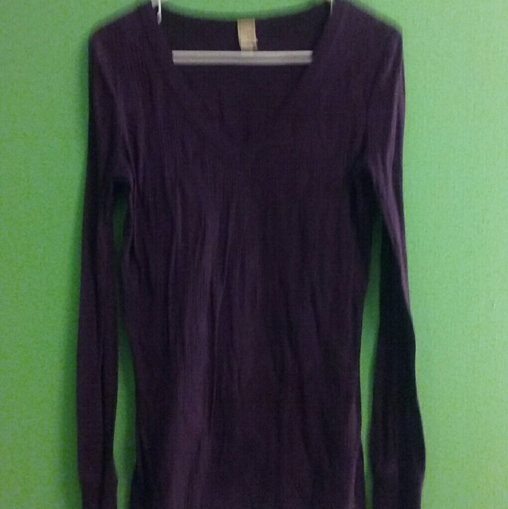 BKE v neck