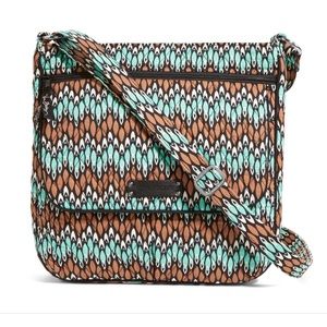 NWT Vera Bradley Double Zip Mailbag Sierra Stream