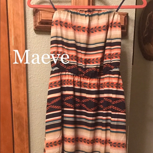 EUC ๐
Maeve Desert Coasts Dress ๐
SOLD - Picture 3 of 4