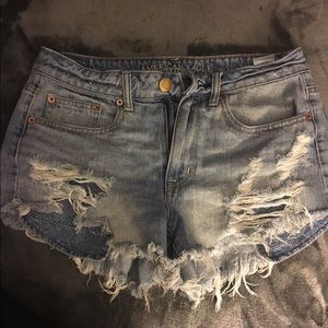 American Eagle high-waisted shorts
