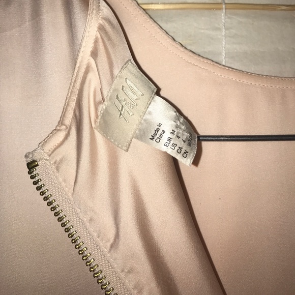 H&M satin shift dress - Picture 7 of 8