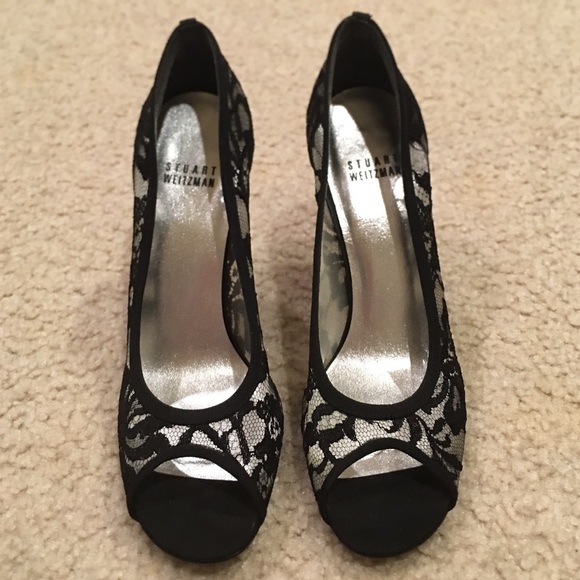 Stuart Weitzman lace peep toe shoes - Picture 2 of 3