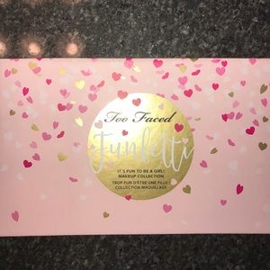 Too faced funfetti eyeshadow pallet