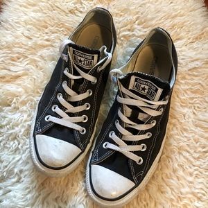 Low-Top Converse 💕