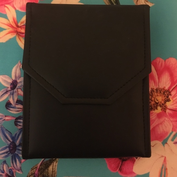 Authentic Pearl Necklace - Picture 2 of 3