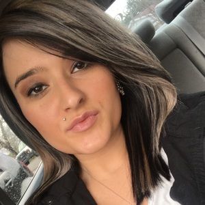 Meet your Posher, Libby