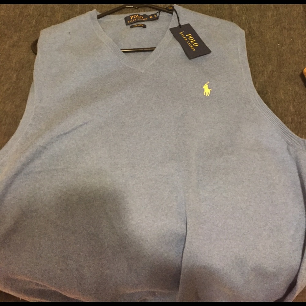 Polo vest NWT