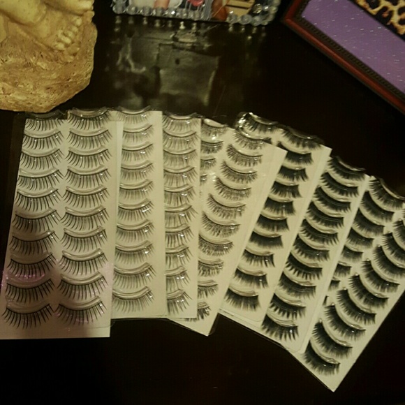 Lashes!!! - Picture 2 of 4