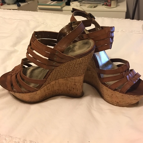 Bakers Nude Wedges size 8 - Picture 2 of 2