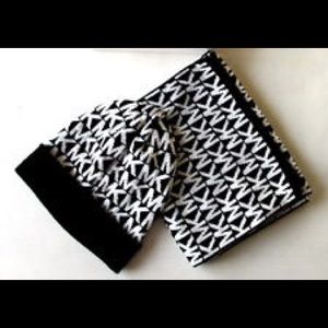 MK Women's Circle Logo Knit Scarf & Beanie Hat Set