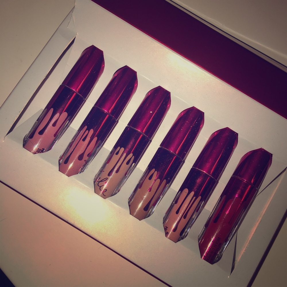 3 authentic Kylie Cosmetics mini matte lipsticks!