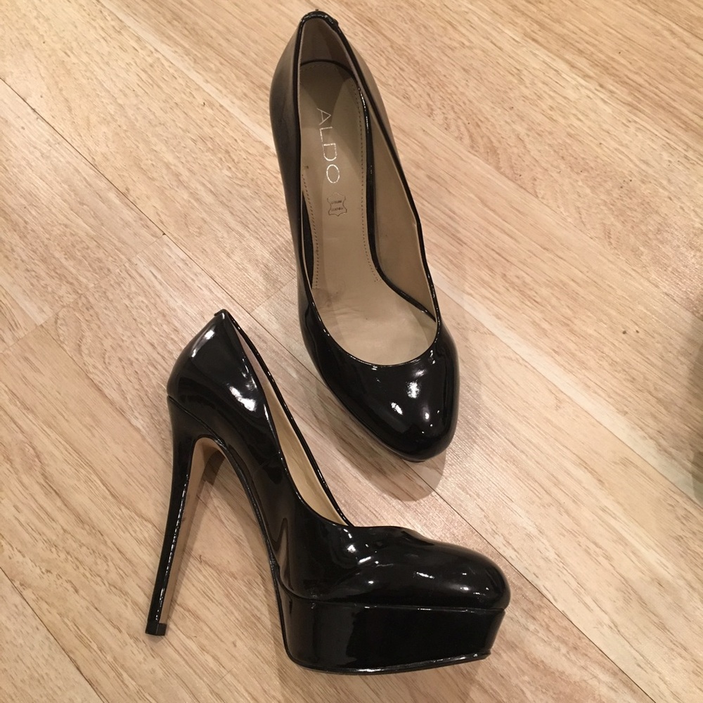 Aldo black patent pumps