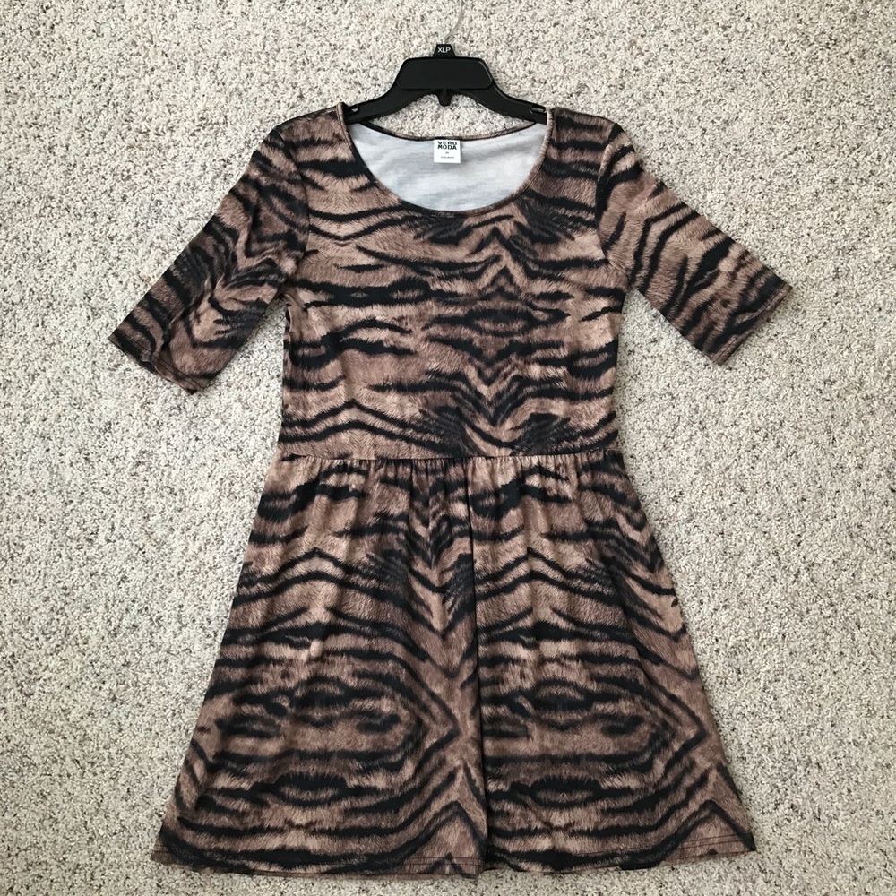 Vero Moda Tiger Print Dress