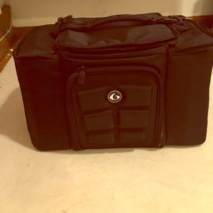 6 pack bag innovator