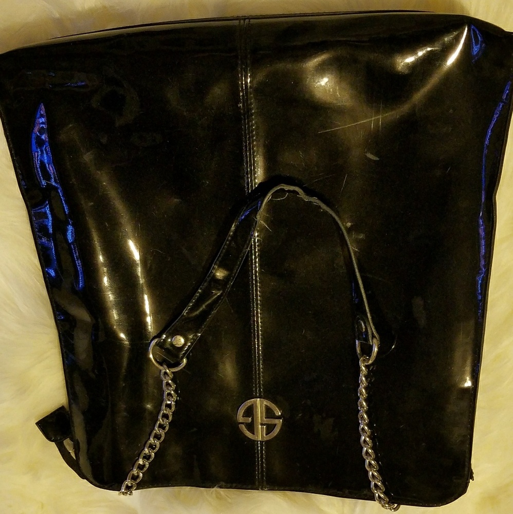 rectangle black bag