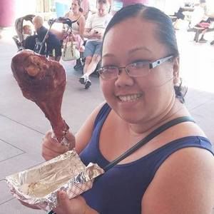 Meet your Posher, Mia