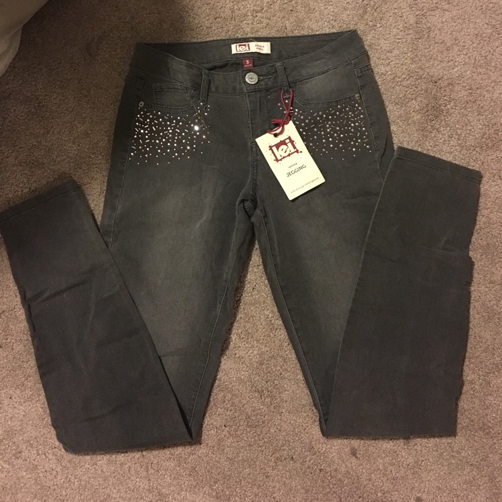 Lei "Emma" Jeans NWT!!