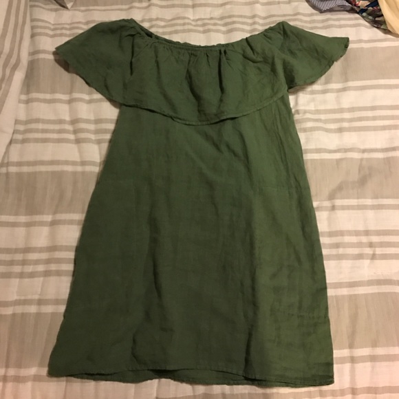 Army Green off the shoulder dress - Picture 2 of 3