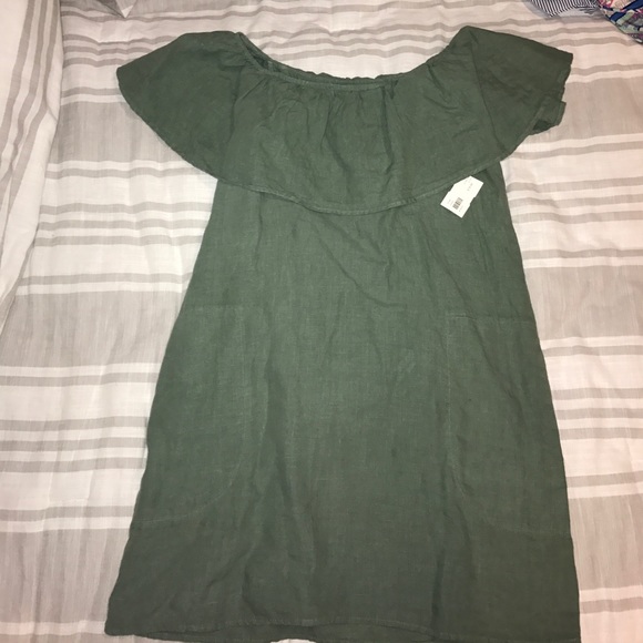 Army Green off the shoulder dress - Picture 3 of 3