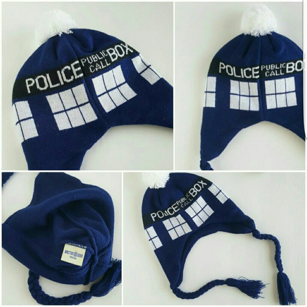 Doctor Who Tardis Pom-pom Beanie Unisex