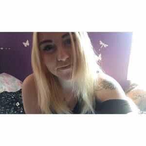 Meet your Posher, Lyssa