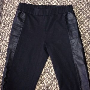 Olivaceous Leggings with Faux leather panels