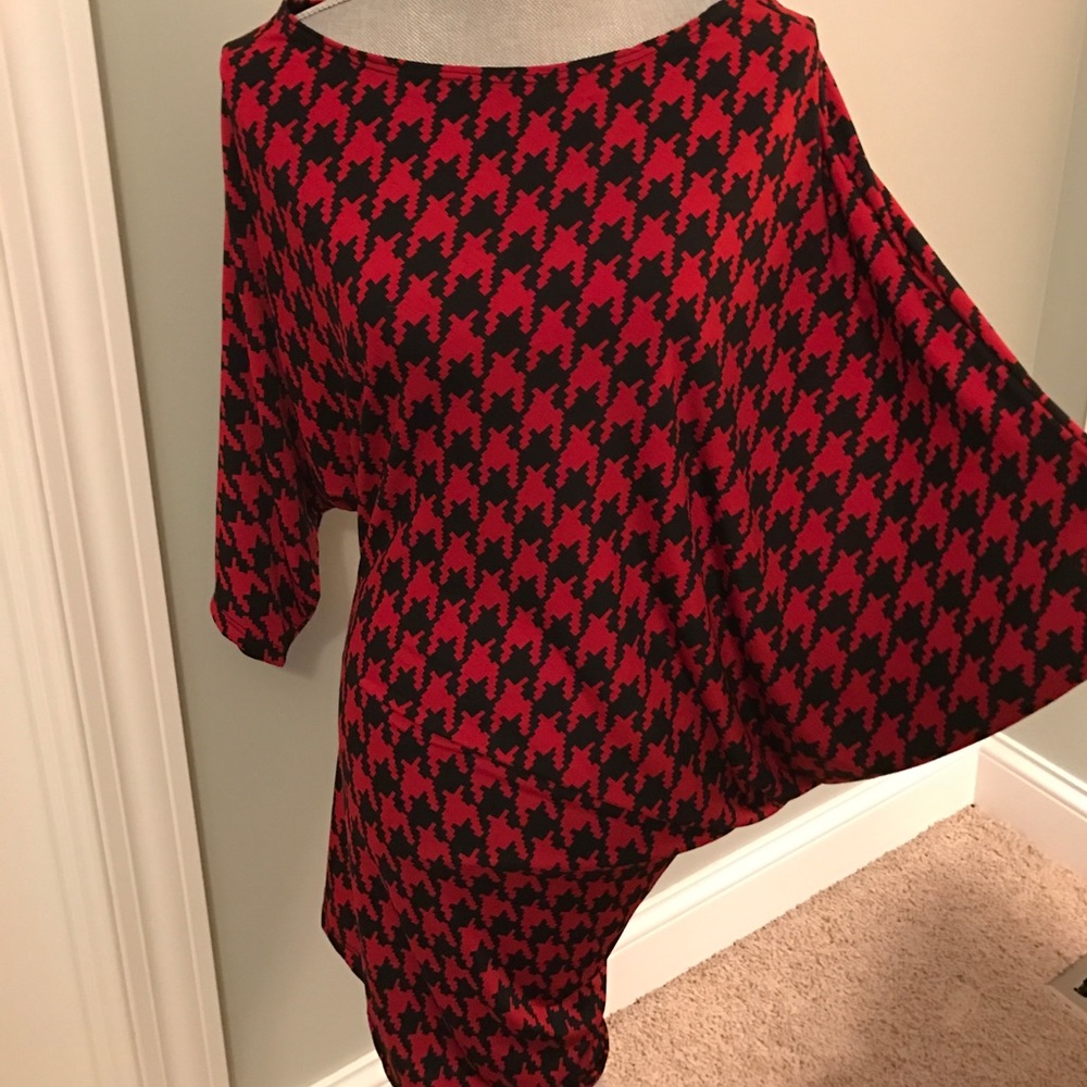 Crece Red and Black Crece Asymmetrical Tunic/Dress