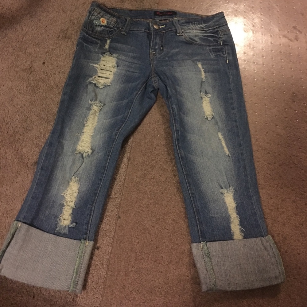 Distressed Capri jeans