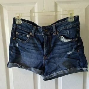 AEO hi-rise distressed denim shortie shorts size 8