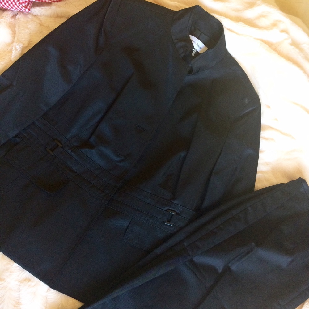 Calvin Klein Woman's Black 2 Piece Suite NWOT